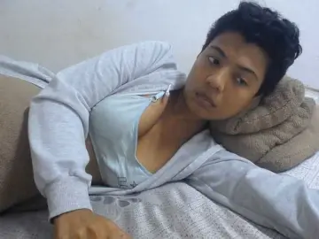 KATIUKA-32  live sex cam