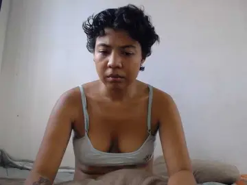 KATIUKA-32  live sex cam
