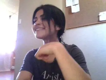 LatinaFit  live sex cam