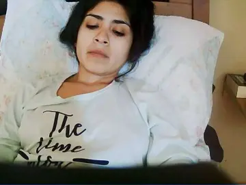 LatinaFit  live sex cam