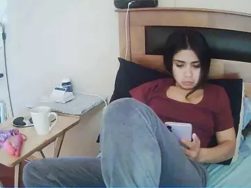 LatinaFit  live sex cam