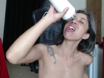 LettyWild  live sex cam