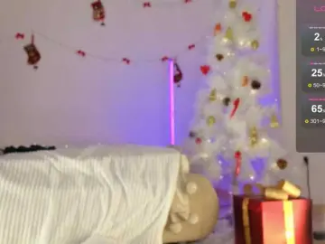 NicoleHampton  live sex cam