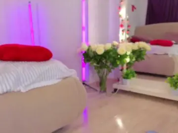 NicoleHampton  live sex cam