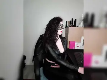 Nin-asexe  live sex cam