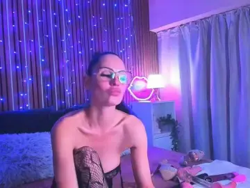 SashaSkyX  live sex cam