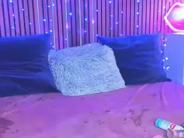 SashaSkyX  live sex cam
