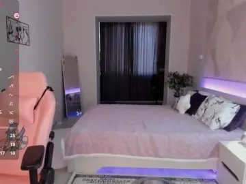 SeikoSwan  live sex cam