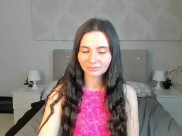 Tina-Fox  live sex cam