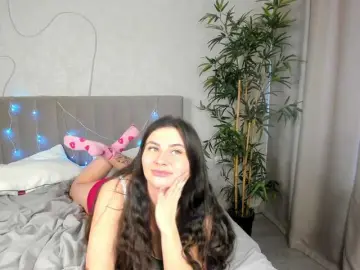 Tina-Fox  live sex cam