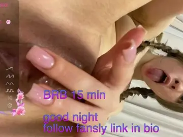 Unar-kss  live sex cam