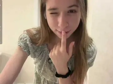 Unar-kss  live sex cam