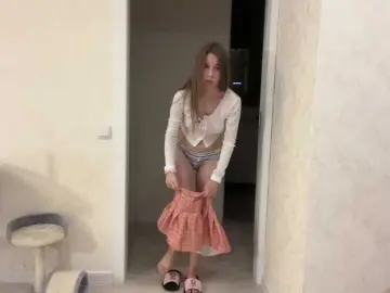 Unar-kss  live sex cam