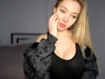 Ladayy  live sex cam