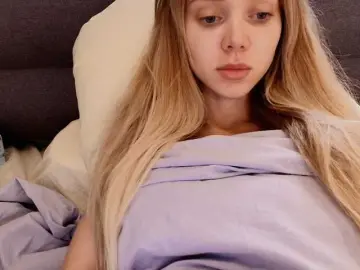 Ladayy  live sex cam