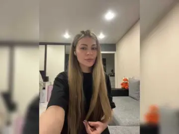 Lunnayaprizma  live sex cam