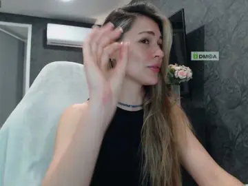 Lunnayaprizma  live sex cam