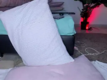 Sweet-chelsy  live sex cam
