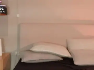 Adriana-gold  live sex cam