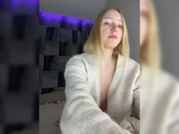 BLONDINO4KA  live sex cam