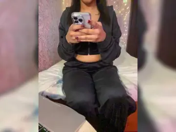 Lollypopp505  live sex cam