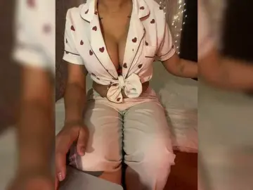 Lollypopp505  live sex cam
