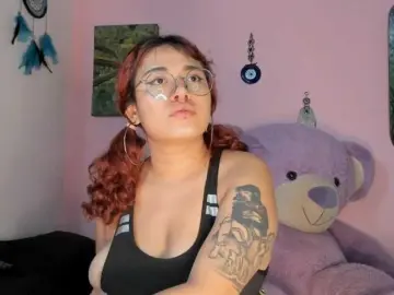 Maddyjhonsson  live sex cam