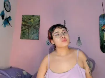 Maddyjhonsson  live sex cam