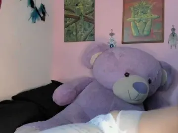 Maddyjhonsson  live sex cam