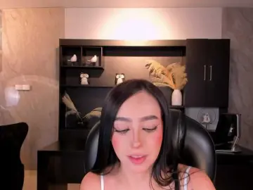 PaulineSanz  live sex cam