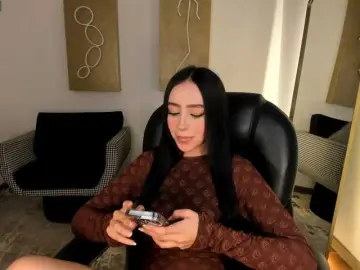 PaulineSanz  live sex cam