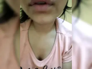 Sanaya7  live sex cam