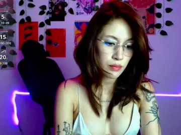 SophieLust  live sex cam