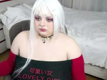 SweetSuika  live sex cam