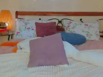 Miya-soft  live sex cam