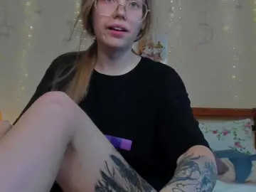 Miya-soft  live sex cam