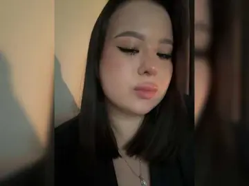 CateLong  live sex cam