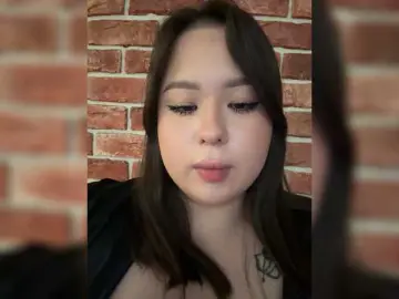 CateLong  live sex cam