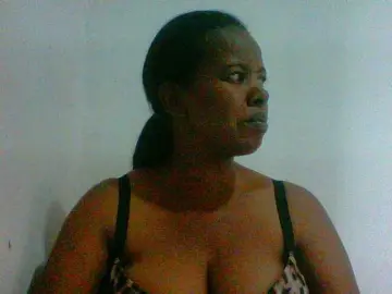 Edwiga  live sex cam