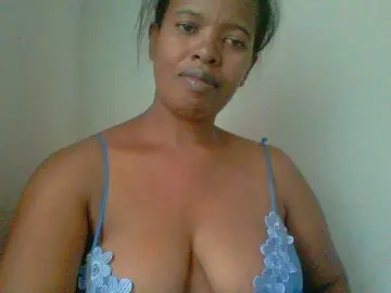 Edwiga  live sex cam