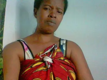 Edwiga  live sex cam