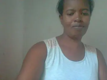 Edwiga  live sex cam