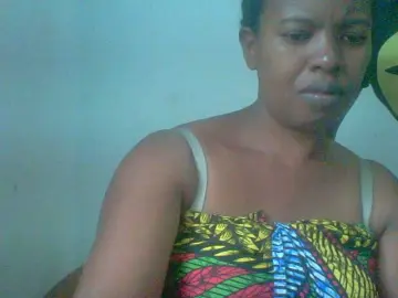 Edwiga  live sex cam