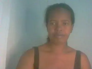 Edwiga  live sex cam