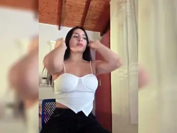 Esmeralda-Rossi  live sex cam