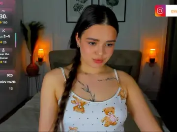EvaRaider  live sex cam