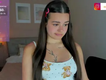 EvaRaider  live sex cam