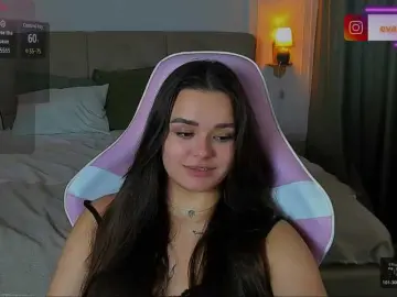 EvaRaider  live sex cam