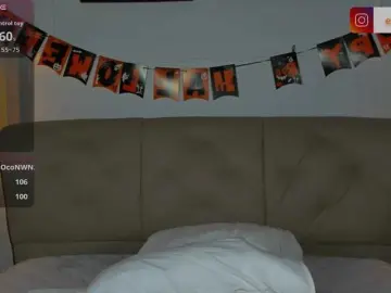 EvaRaider  live sex cam