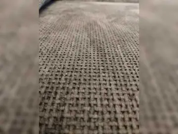 Flirty-babe  live sex cam